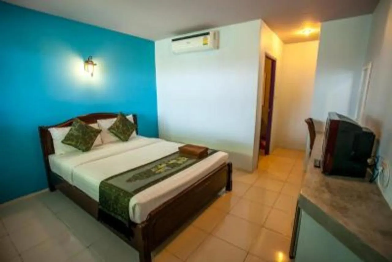 Phi Phi Don Chukit Resort Thailand